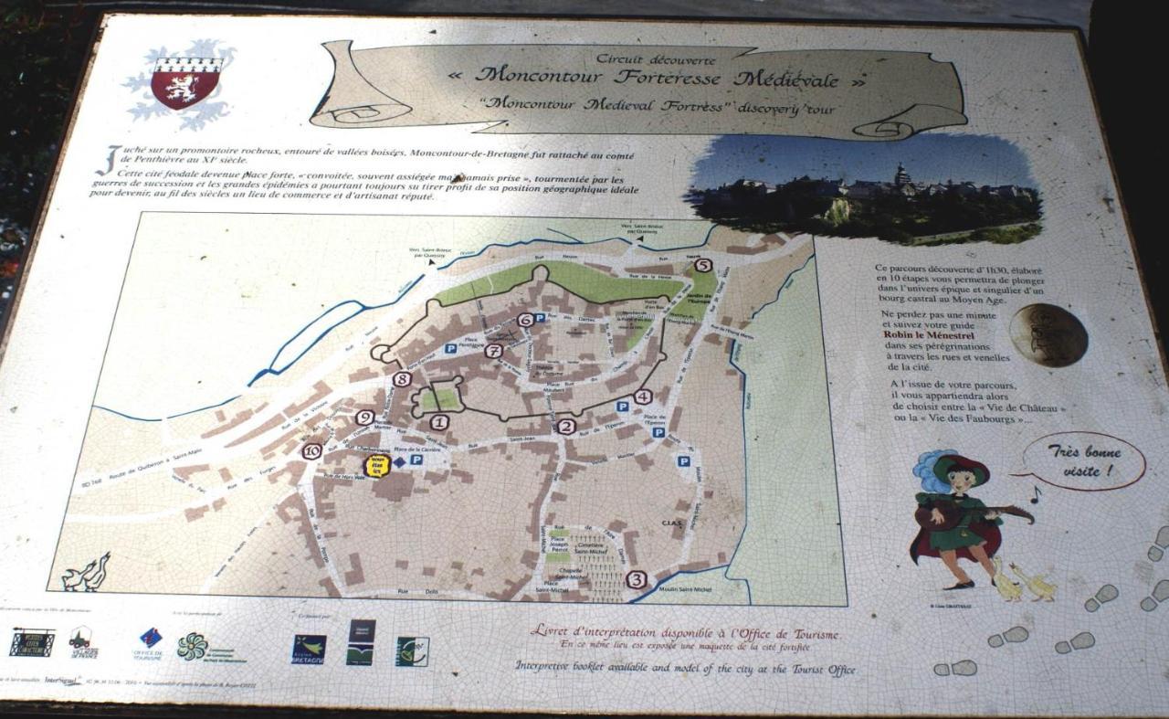 Gite Charbonnerie Moncontour  Екстер'єр фото